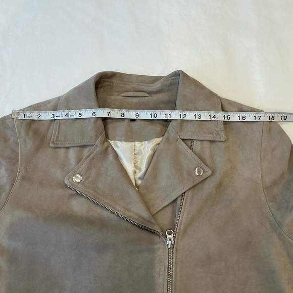 Quince 100% Suede Goat Leather Asymmetrical Zip Moto Jacket in Light Tan Size XL - Picture 9 of 16